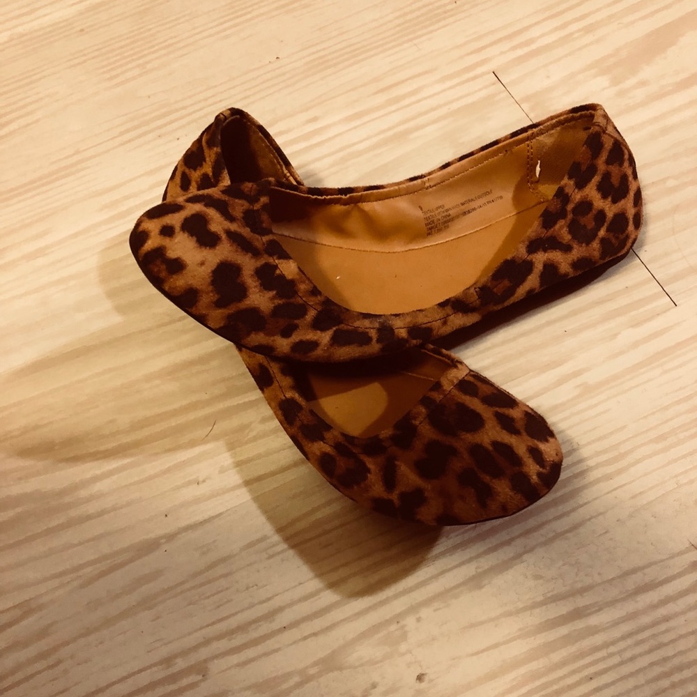 Cheetah ballet flats